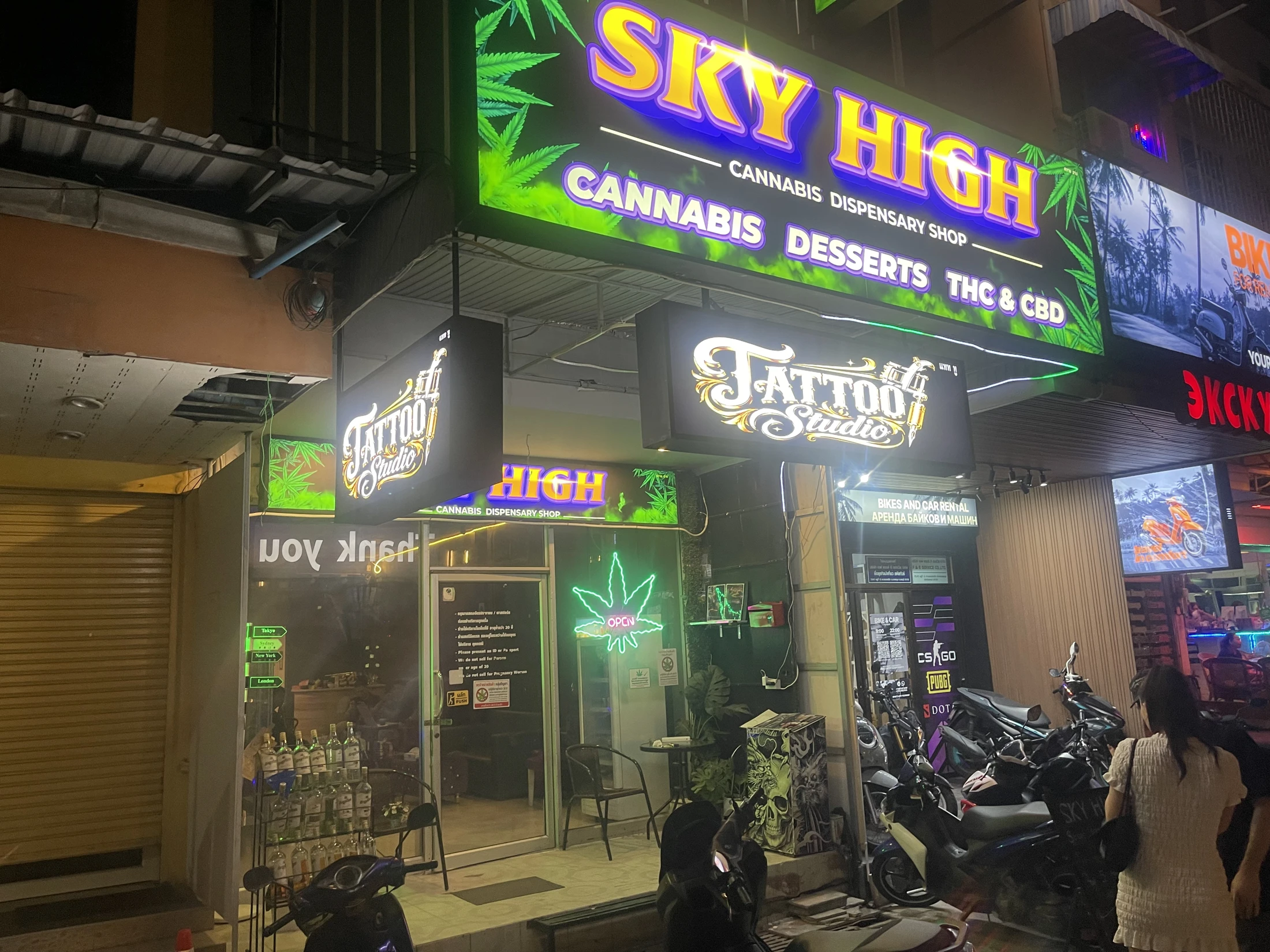 The original Sky High storefront on Soi Jomtien 5, with its yellow-and-purple sign